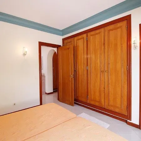 Almancil Sleeps 6 Pool Air Con Wifi T607844 * Vale do Lobo