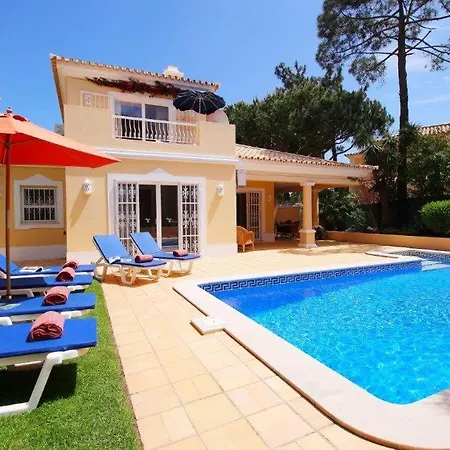 Almancil Sleeps 6 Pool Air Con Wifi T607844 Vale do Lobo
