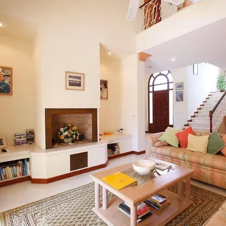 Almancil Sleeps 6 Pool Air Con Wifi T607844 Βίλα Vale do Lobo