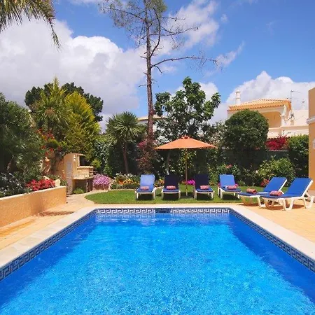 فيلة Almancil Sleeps 6 Pool Air Con Wifi T607844