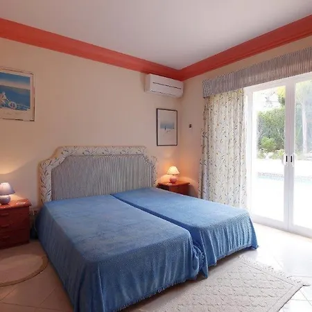 Almancil Sleeps 6 Pool Air Con Wifi T607844 فيلة