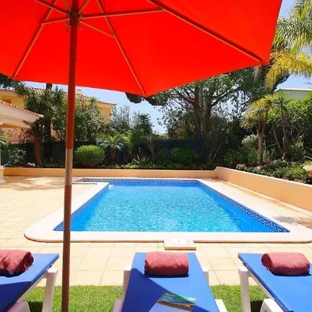 Almancil Sleeps 6 Pool Air Con Wifi T607844