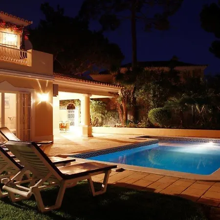 Almancil Sleeps 6 Pool Air Con Wifi T607844 *