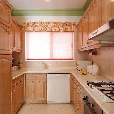 Almancil Sleeps 6 Pool Air Con Wifi T607844 ואלה דה לובו